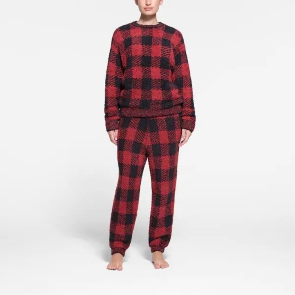 SKIMS Buffalo Plaid Cozy Knit Joggers | NWT